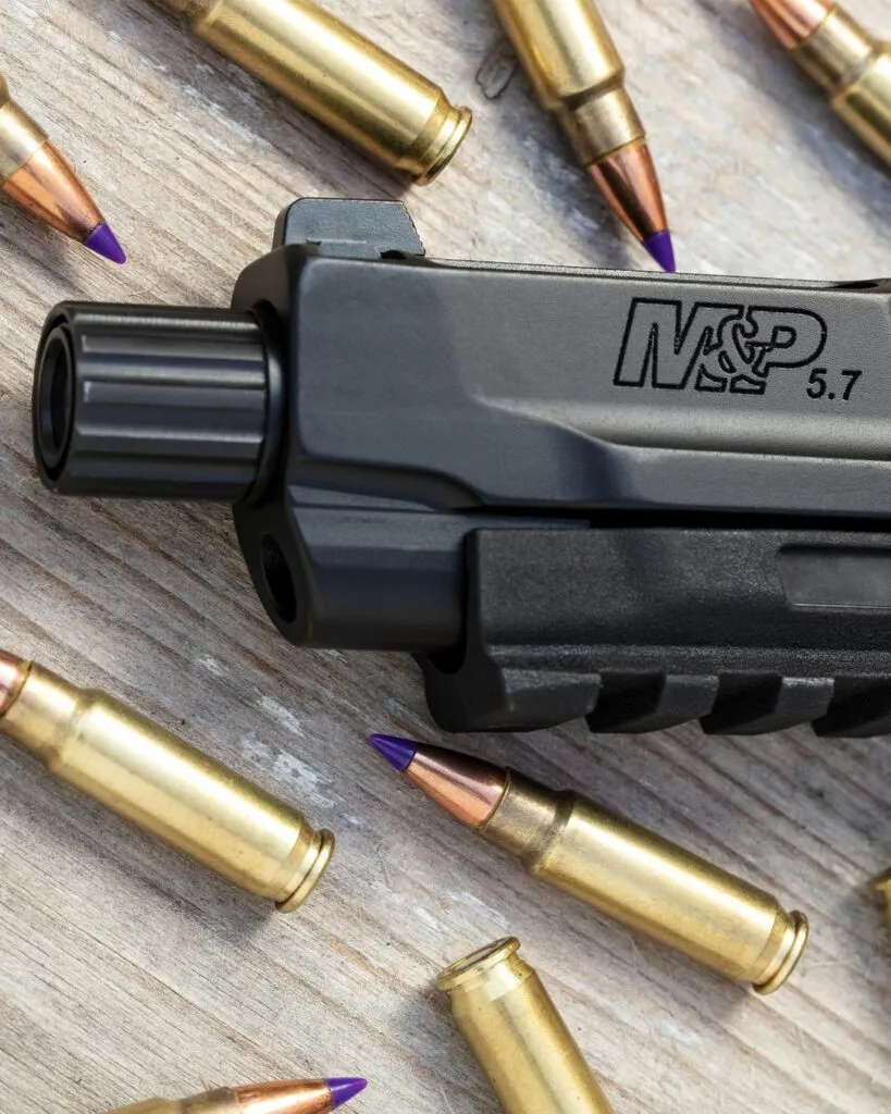 smith wesson mp 5.7 hands on close up barrel
