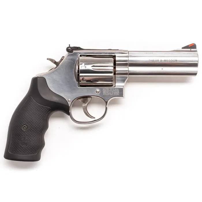 SMITH & WESSON 686 PLUS