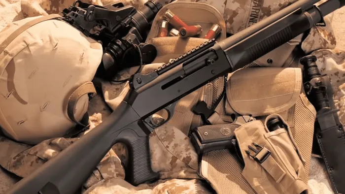 Benelli M4 Shotgun 0-21 screenshot