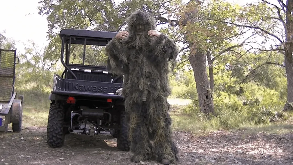 Red Rock Outdoor Gear 5-Piece Adult Ghillie Suit