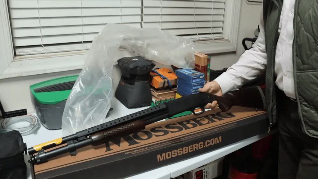 Mossberg 590 Unboxed