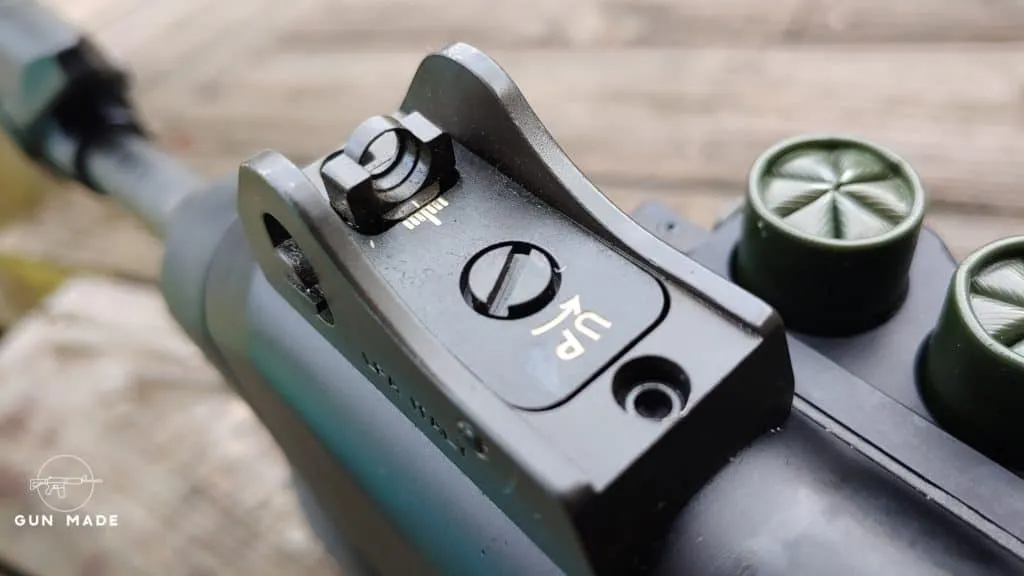 Benelli M4 Rear sight