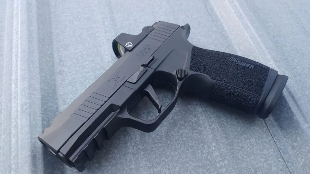 SIG P365 X Macro side photo