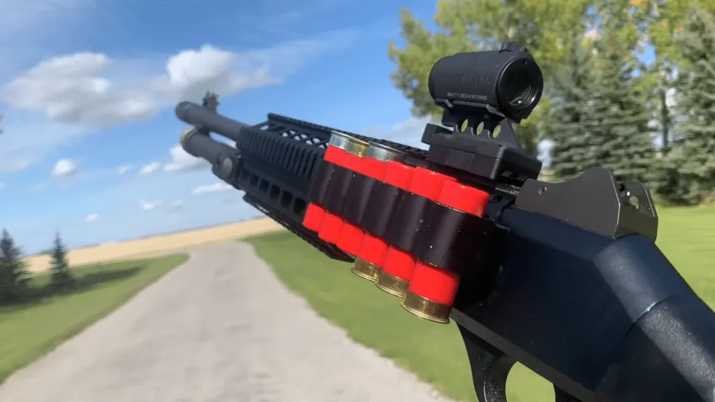 Shooting the Benelli M4 Tactical