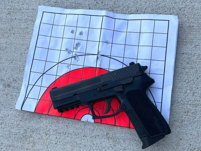 Sig Sauer SP2022 groupings