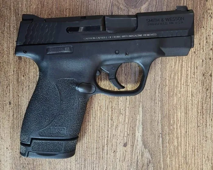 Smith & Wesson Shield M2.0 Review: Reliable Compact CCW preview image