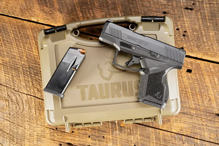 Taurus G3C Compact FDE 9mm Luger Pistol