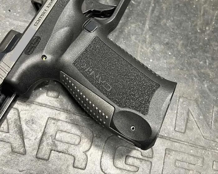 canik tp9sfx close up grip