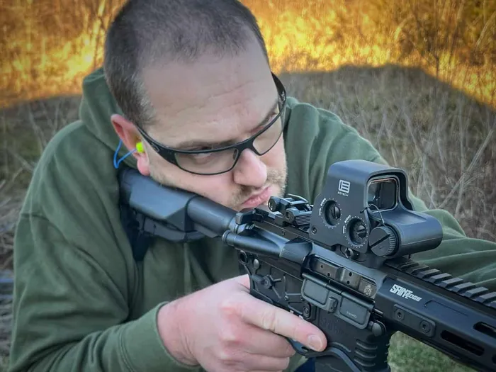 eotech exps3 range test with Ryan Domke on Springfield Saint Edge