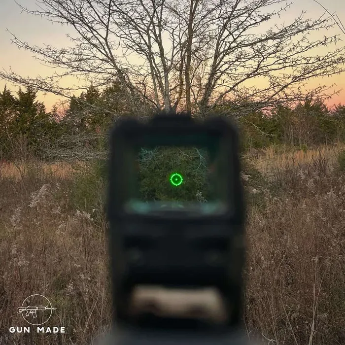 holosun aems green dot view