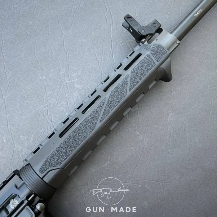 Springfield Armory Saint