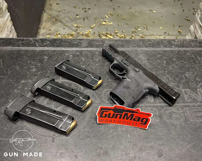 smith wesson Equalizer shooting range test with magazines
