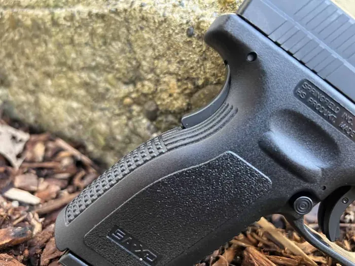 springfield armory xd40 review grip and safety