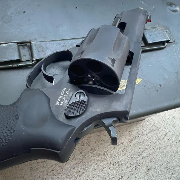 taurus 605 defender close up trigger