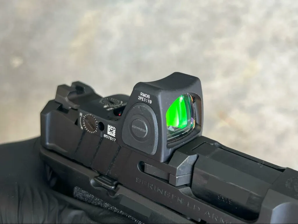 trijicon rmr type 2 mounted on springfield echelon