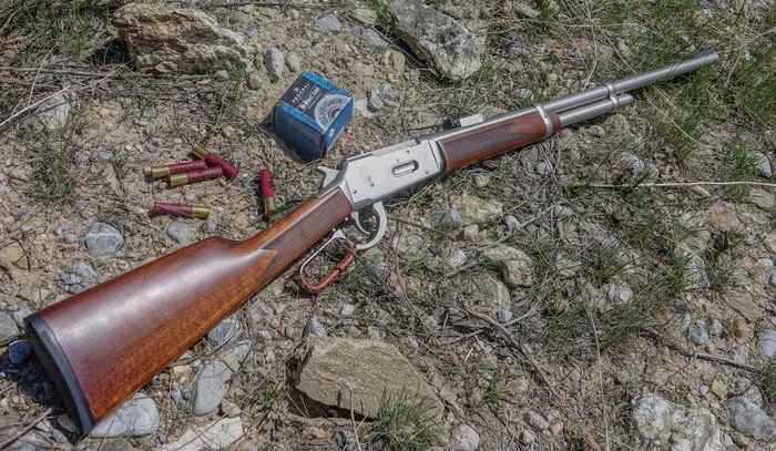tristar lr94 lever action shotgun with federal shotgun shells