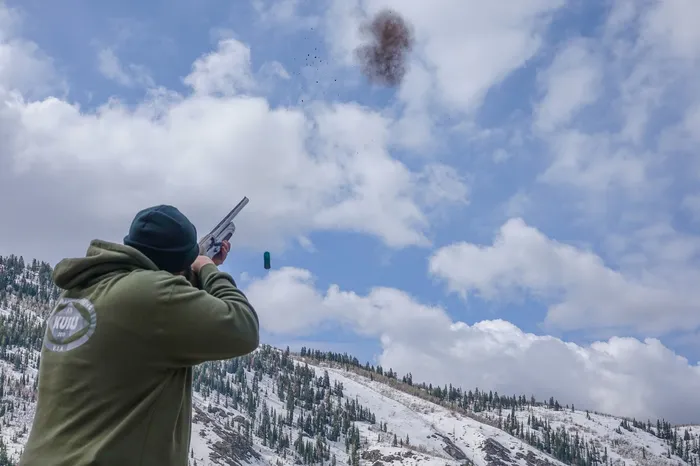 tristar viper g2 pro bronze review and test in rocky mountains with clay shooting 2