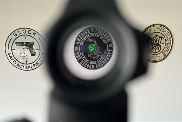 Holosun SCRS Hands-On Review green dot