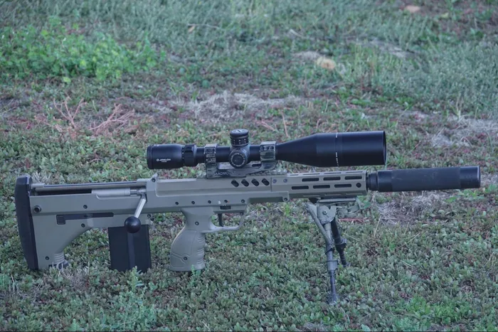 Athlon Heras 6-24X56 FFP Scope mounted on desert tech srs a2 covert full build