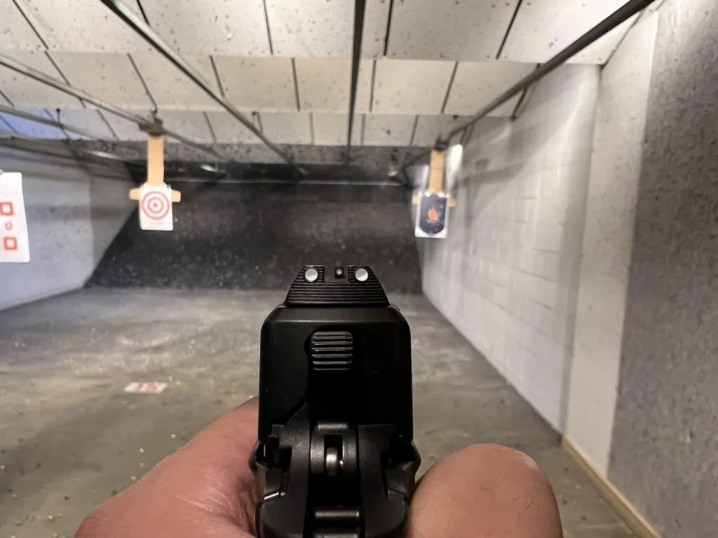 smith wesson csx 9mm review sights