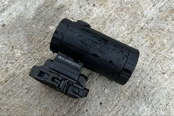 Holosun HM3XT Magnifier Review close up waterproof