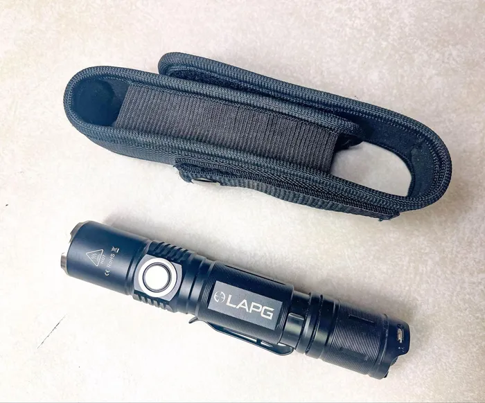 F7 LED Rechargeable Flashlight review