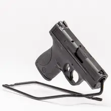 Smith & Wesson M&P Shield 40 S&W, 3.1" Barrel, Black Semi-Automatic Pistol, 6&7 Round, #180020